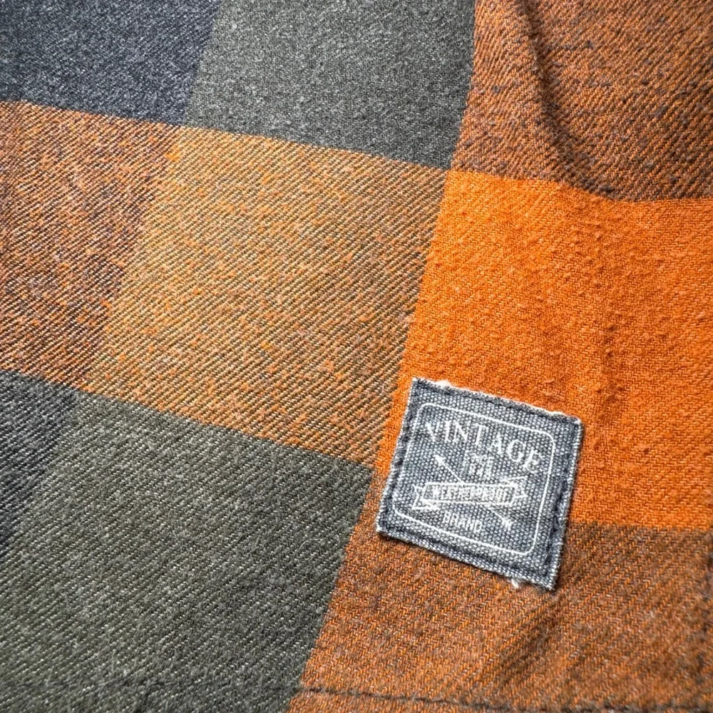 Weatherproof Vintage Men's Plaid Flannel Button Up Shirt Orange Gray Size XL EUC